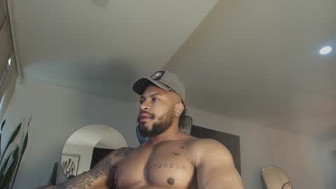 Snapshot of clark_strong chatting on 7, 7, 2026 clark_strong online show from 7, 7, 2026