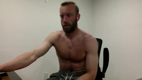 Snapshot of clarkecock chatting on 21, 4, 2026 Clarke Cock online show from 21, 4, 2026