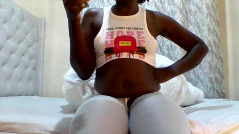 Snapshot of classic_carmen chatting on 8, 7, 2026 carmen online show from 8, 7, 2026