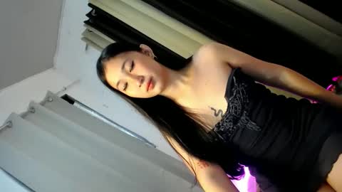 MIKAY OR MIKAH online show from 12, 2, 2025