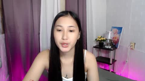 MIKAY OR MIKAH online show from 28, 2, 2025