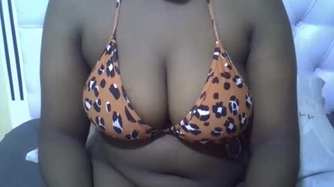 classy_zoey online show from 16, 10, 2025