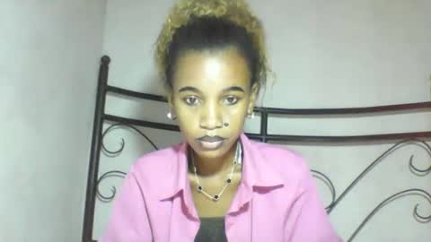 Snapshot of claudiannah chatting on 5, 4, 2026 claudianne online show from 5, 4, 2026