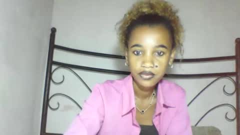 Snapshot of claudiannah chatting on 6, 4, 2026 claudianne online show from 6, 4, 2026