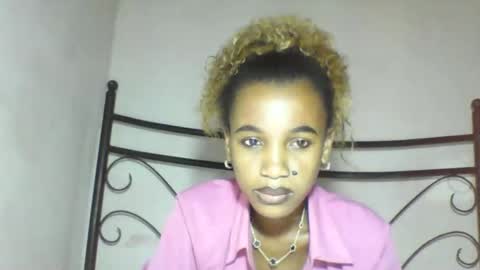 Snapshot of claudiannah chatting on 7, 4, 2026 claudianne online show from 7, 4, 2026