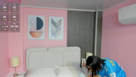 clauwdeen  wolf online show from 11, 4, 2026