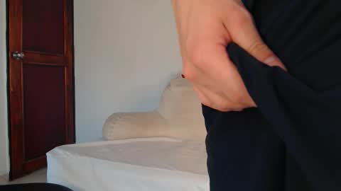    online show from 4, 3, 2026