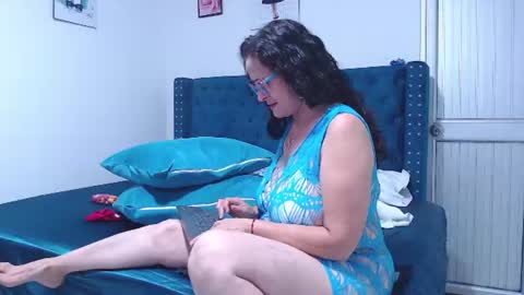 Clayr online show from 5, 7, 2026
