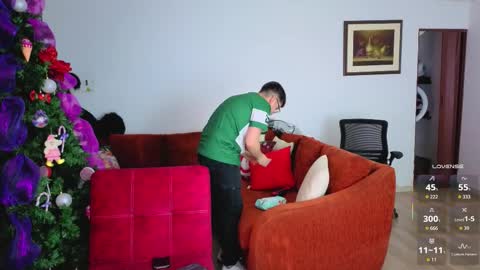 Cleo  Ariel  Jade  and Ace  online show from 21, 12, 2025