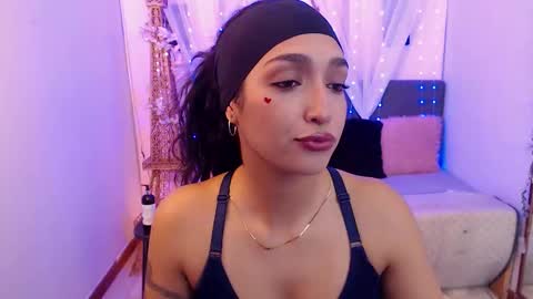 Snapshot of cleo_fox chatting on 10, 10, 2025 Cleo online show from 10, 10, 2025