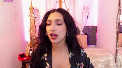 Snapshot of cleo_fox chatting on 10, 11, 2025 Cleo online show from 10, 11, 2025