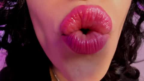 Snapshot of cleo_foxx chatting on 21, 4, 2026 Cleo online show from 21, 4, 2026