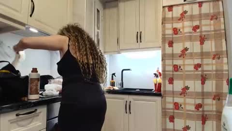 cleopatravodos online show from 27, 2, 2026