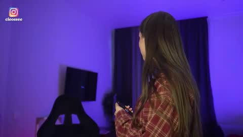 Snapshot of cleose chatting on 5, 3, 2026 Cleo online show from 5, 3, 2026