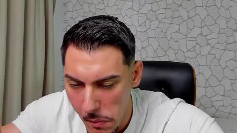 Snapshot of clintmasterss chatting on 4, 3, 2026 ClintMasterss online show from 4, 3, 2026