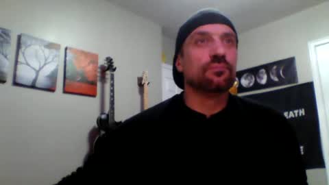 Snapshot of clintwood12 chatting on 13, 1, 2025 chad online show from 13, 1, 2025