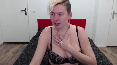 Syl  online show from 17, 1, 2025