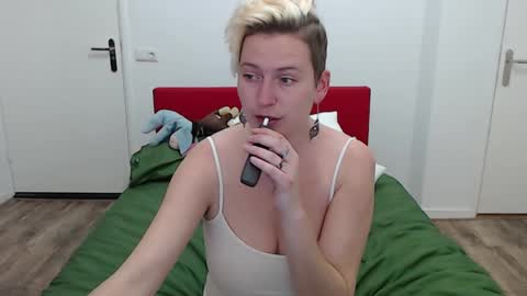 Syl  online show from 24, 1, 2025