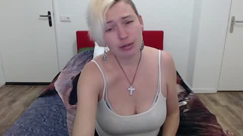 Syl  online show from 27, 1, 2025