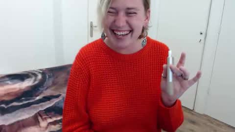 Syl  online show from 18, 11, 2025