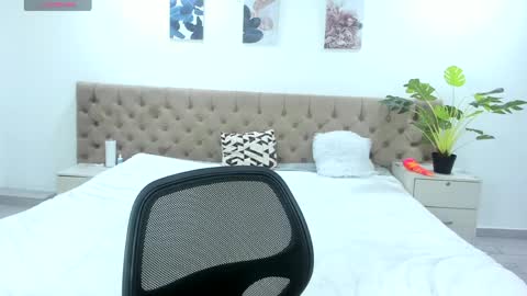 Cloe online show from 14, 4, 2026