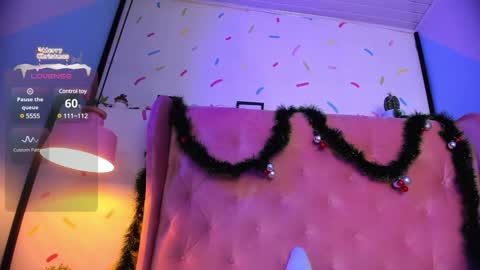 Snapshot of cloe_martinez_ chatting on 5, 1, 2025 Cloe online show from 5, 1, 2025