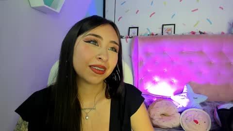 Snapshot of cloe_martinez_ chatting on 24, 1, 2025 Cloe online show from 24, 1, 2025