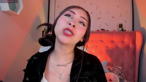 Snapshot of cloe_martinez_ chatting on 1, 2, 2025 Cloe online show from 1, 2, 2025