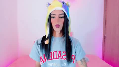 CLOE REMINTON online show from 2, 3, 2025