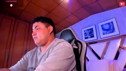 Cloe x Billy online show from 26, 11, 2025