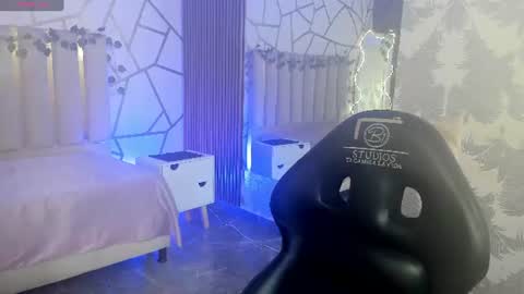 Snapshot of cloee_tay1 chatting on 19, 6, 2026 cloee_tay1 online show from 19, 6, 2026