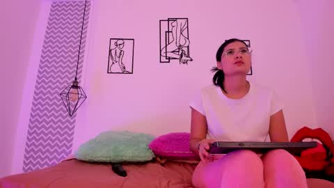 cloe online show from 25, 10, 2025