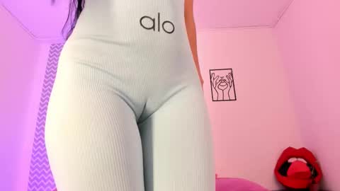 cloe online show from 12, 11, 2025