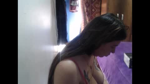 Snapshot of cloepussy chatting on 1, 3, 2026 cloepussy online show from 1, 3, 2026