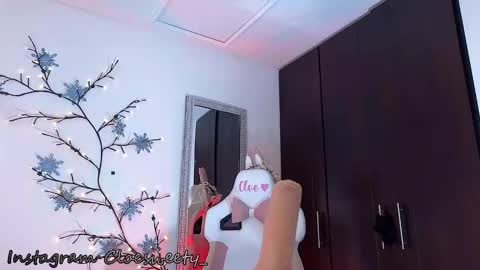 CLOE online show from 1, 1, 2025