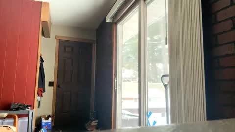 cloverboy1988 online show from 15, 2, 2025