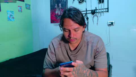 Snapshot of clydexxxbunny chatting on 10, 5, 2026 Clyde and Bunny online show from 10, 5, 2026