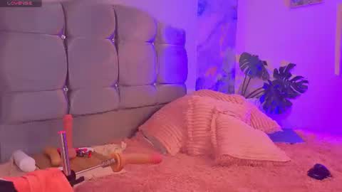 Snapshot of cock_big_girl chatting on 12, 6, 2026 Valerie nenitasexy online show from 12, 6, 2026