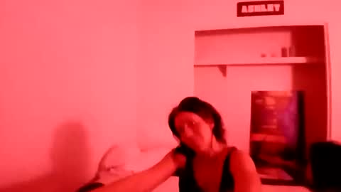 Snapshot of cockdoctor11 chatting on 9, 1, 2025 cockdoctor11 online show from 9, 1, 2025