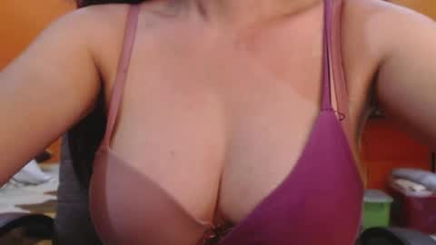 titanis online show from 8, 1, 2025