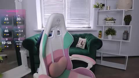 Snapshot of cocoa_sins chatting on 15, 10, 2025 Olivia online show from 15, 10, 2025