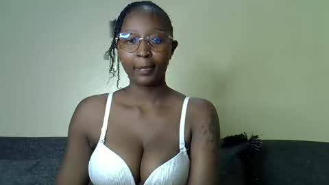 Coco online show from 12, 4, 2026