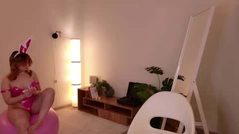 Mia online show from 30, 5, 2026