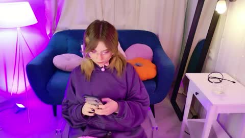 Snapshot of coconut_mia chatting on 5, 6, 2026 Mia online show from 5, 6, 2026