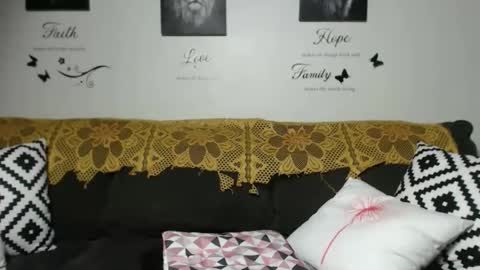 CocosCreamy online show from 26, 11, 2025