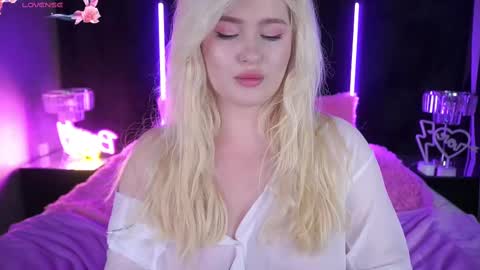 onlyfans amyleyy online show from 11, 2, 2025