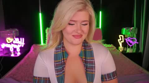 onlyfans amyleyy online show from 6, 10, 2025