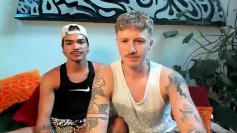 Snapshot of codygunzxxx2 chatting on 23, 6, 2026 Cody and Emeraldboy online show from 23, 6, 2026