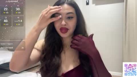 Snapshot of coffee_wihtout_milk chatting on 10, 7, 2026 Yumi online show from 10, 7, 2026