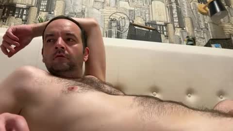 Snapshot of colambus555 chatting on 28, 12, 2024 colambus555 online show from 28, 12, 2024